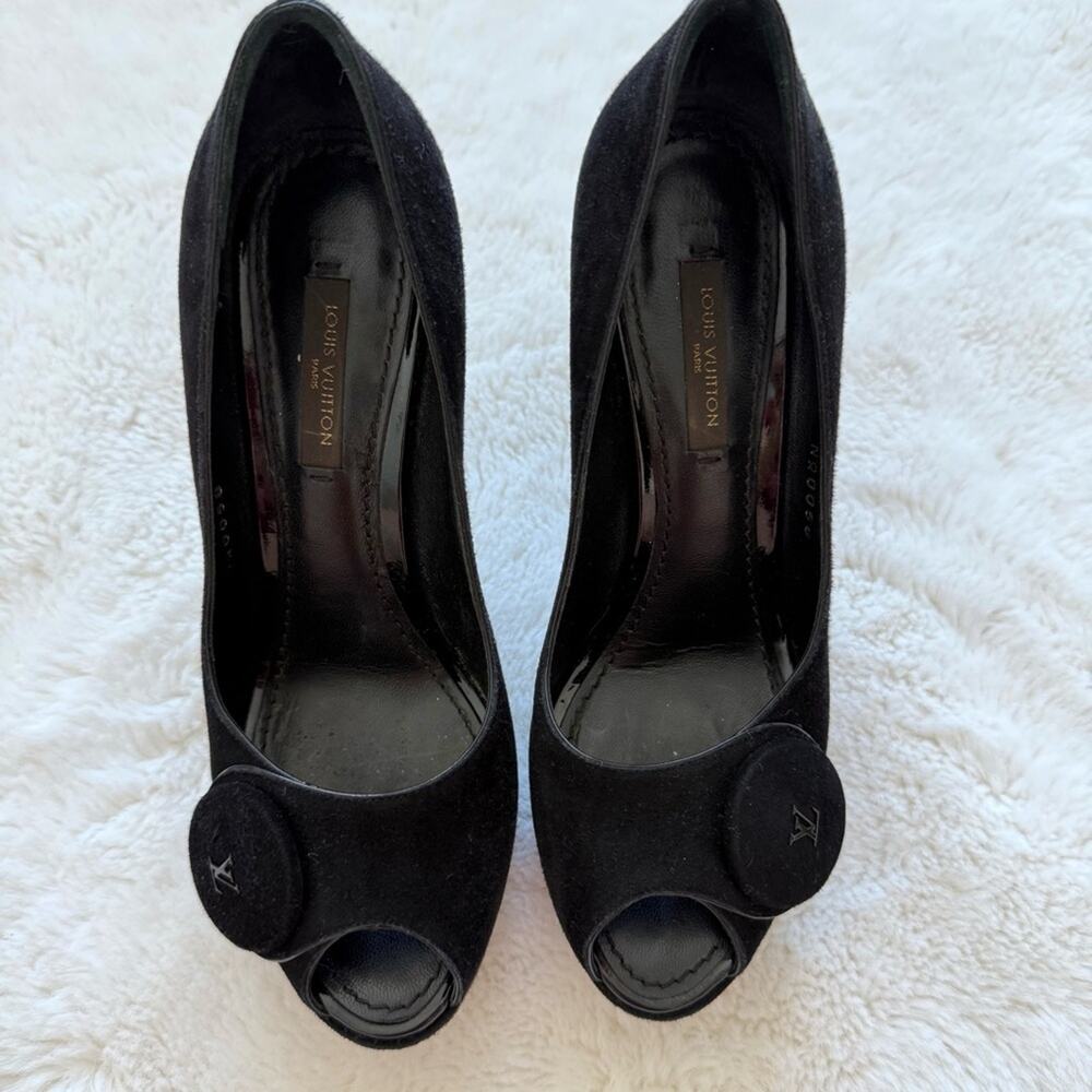Louis Vuitton suede high heels shoes size 35 EU Authentic - Picture 3 of 8